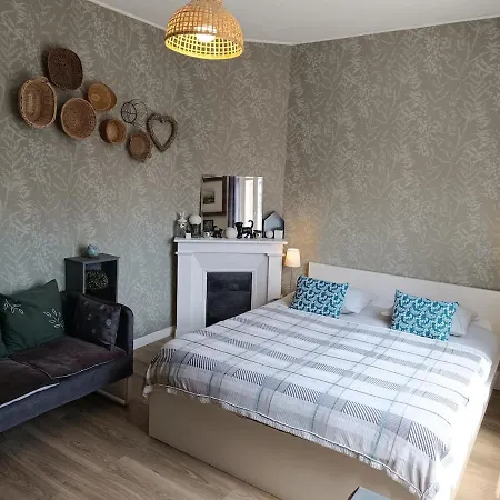 Maison Atypique, Quartier Très Calme, à Bed & Breakfast *